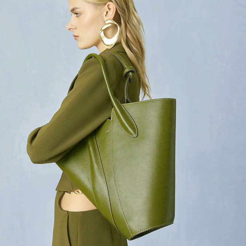 Bolsas balde com iniciais de n - Xl Luxury Bags avaliação e preço